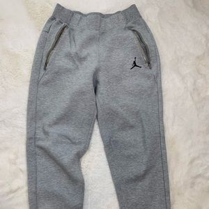 NIKE JORDAN JOGGERS